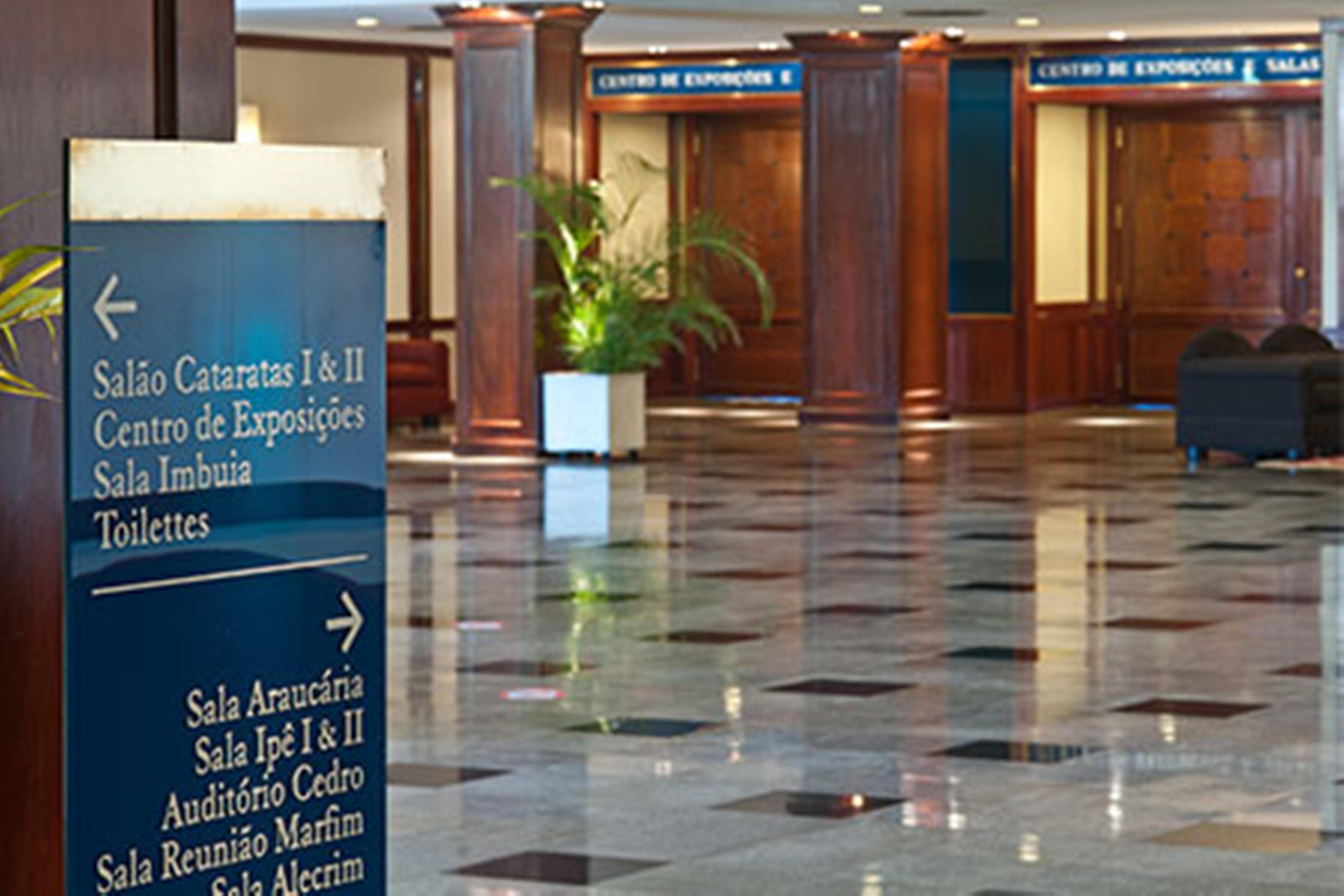 Bourbon Thermas Eco Resort Cataratas Do Iguacu Foz do Iguacu Exterior photo Interior of the convention centre