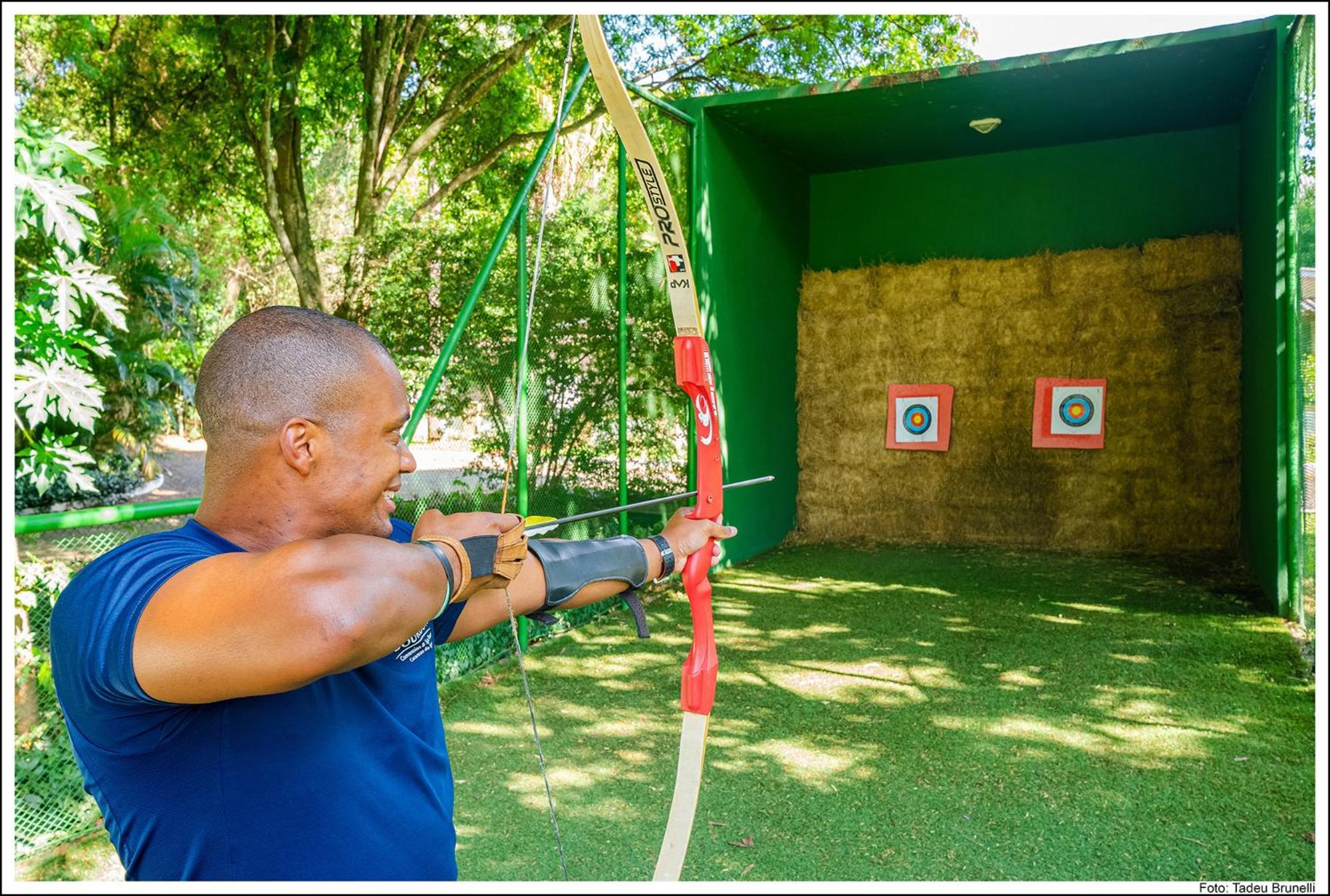 Bourbon Thermas Eco Resort Cataratas Do Iguacu Foz do Iguacu Exterior photo Archery at the resort